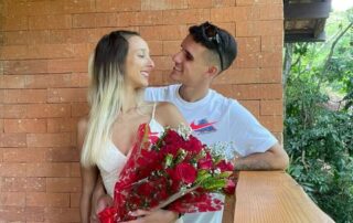 Casal curtindo seu aniversário de namoro no Don Pascual