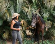 Por aqui, a vida tem um som diferente. 🤎