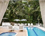 Day Use Don Pascual O Don Pascual oferece a experiência perfeita para quem quer aproveitar um dia inteiro de descanso e boas sensações. Ideal para fugir da rotina, viver um momento especial a dois ou curtir um passeio diferente em família. Tudo com aquela atmosfera única do Don. E para tornar o seu dia ainda mais especial, oferecemos duas opções de Day Use: 💧 Day Use Piscina Para quem quer relaxar, aproveitar o sol e curtir nossa área externa com tranquilidade. 🏡 Day Use Suíte Para quem deseja um pouco mais de privacidade, conforto e exclusividade durante toda a experiência. Escolha o seu pacote e venha viver um dia inesquecível no Don Pascual. 🤎 #dayuse