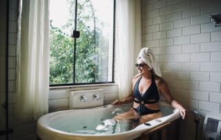 Aquela energia que só quem vive o Don conhece 🤎 Pousada boutique • Restaurante • Day Use • Day Spa Jantares românticos e experiências pensadas para sentir, viver e lembrar. 🇧🇷