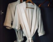 Seu verão merece mais que hospedagem. Merece ofurô, piscina, hidro, sauna e uma gastronomia impecável. Merece o Don. ☀️