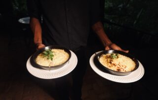 O Don Pascual não é sobre a mesa posta. É sobre o que acontece ao redor dela. O encontro. A pausa. O sabor que vira memória.