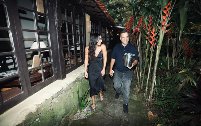 Restaurante Segunda e terça: 50% OFF no segundo prato Quarta e quinta: 50% OFF em pizzas selecionadas Eventos Reservas acima de 20 pessoas ganham: 🤎 1 diária para duas pessoas 🤎 Possibilidade de upgrade para suíte Dia das Mães 🍷 Cada mãe ganha uma taça de vinho + uma surpresa especial com lembrança revelada na hora Garanta sua reserva com antecedência! Don Pascual