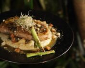 Por quem escolhe viver melhor. Natureza, gastronomia e hospedagem. Café da manhã | 8h–11h Restaurante | 12h–00h Sex–sáb até 01h RJ — Vargem 🇧🇷